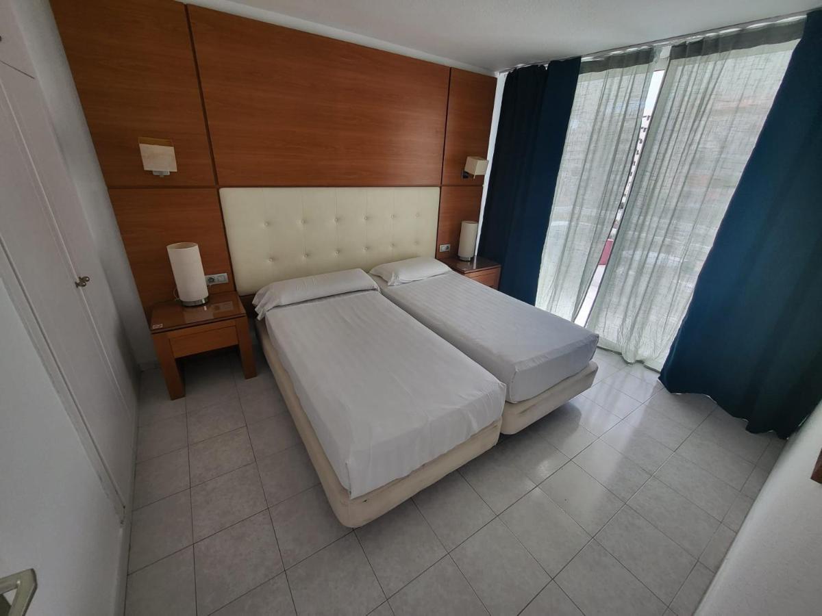 Cozy Apartment Near The Beach Playa de las Americas (Tenerife) Exterior photo